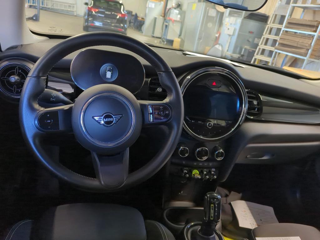 MINI Cooper SE SE NAVI LED SPORTSITZE WP Batt. 6
