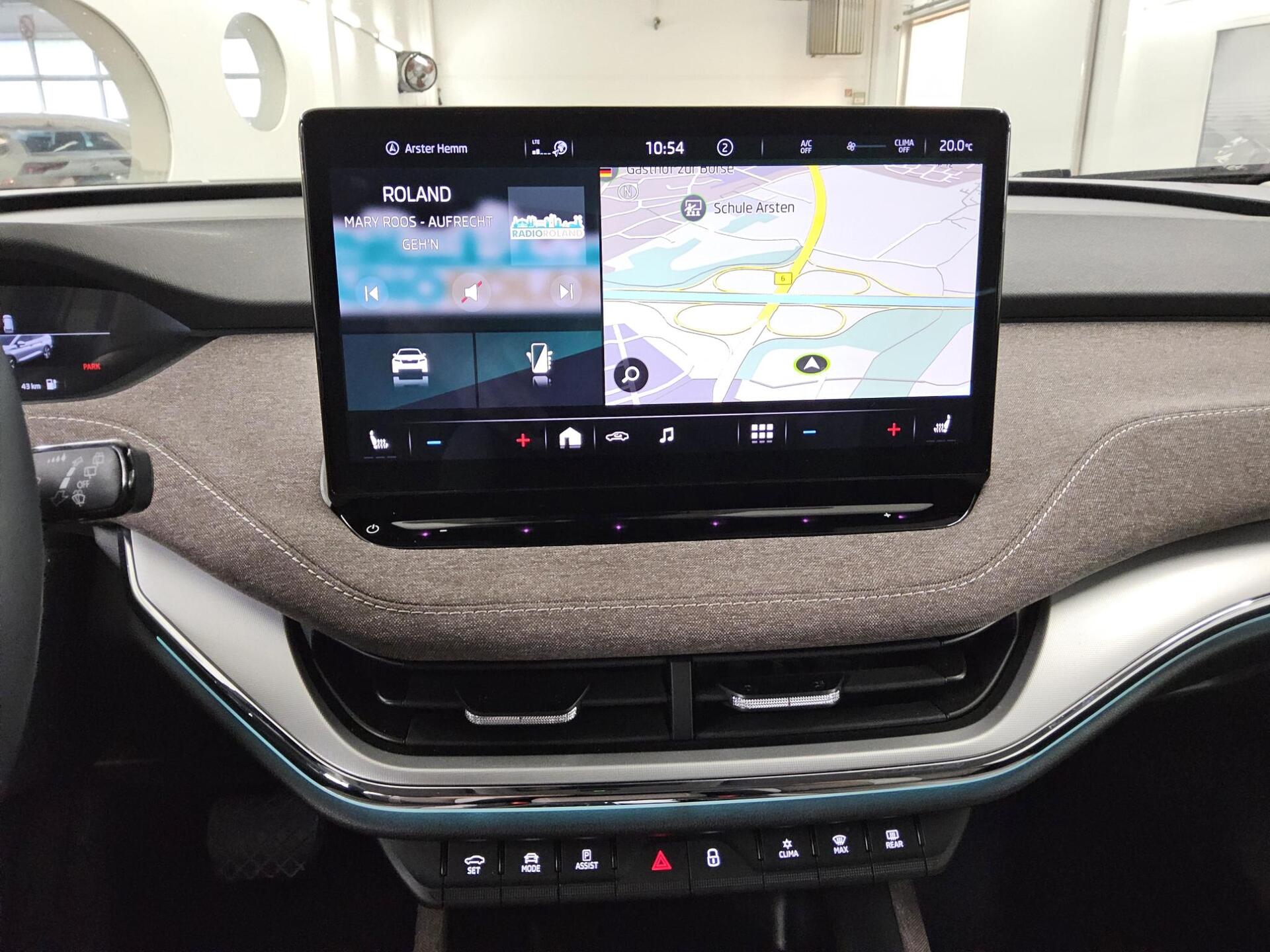 Skoda Enyaq iV 80 Navi LED Shz RFK 7