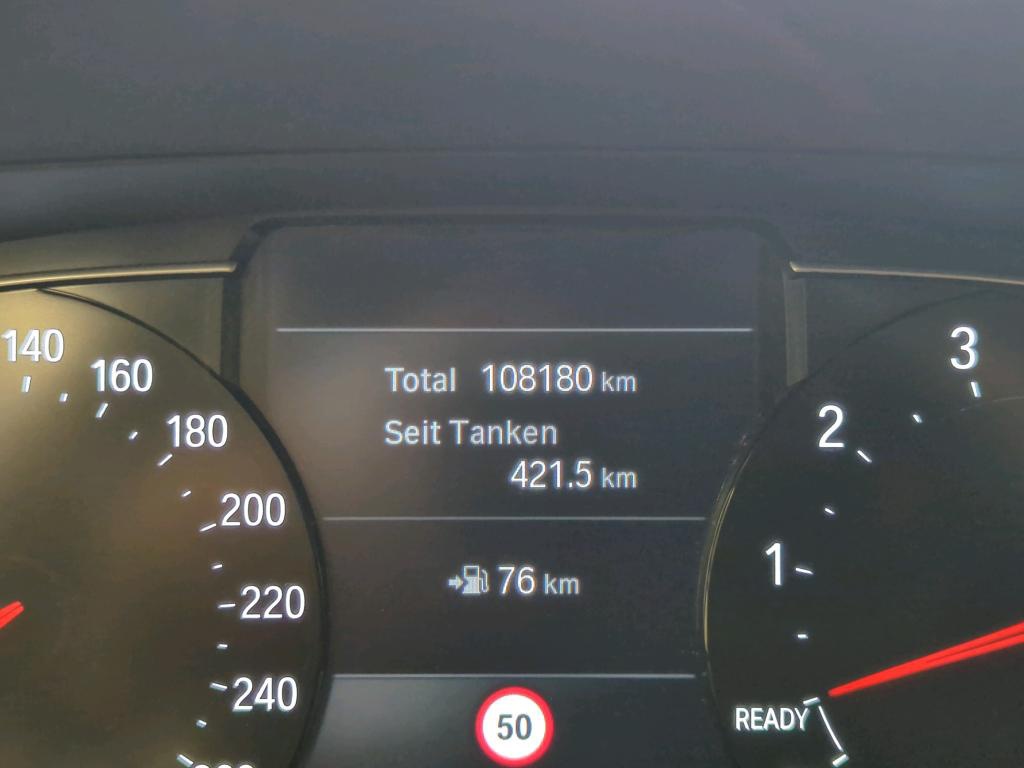 BMW 330iA Touring xDr Advantage NAVI LED LEDER SHZ PDC 8