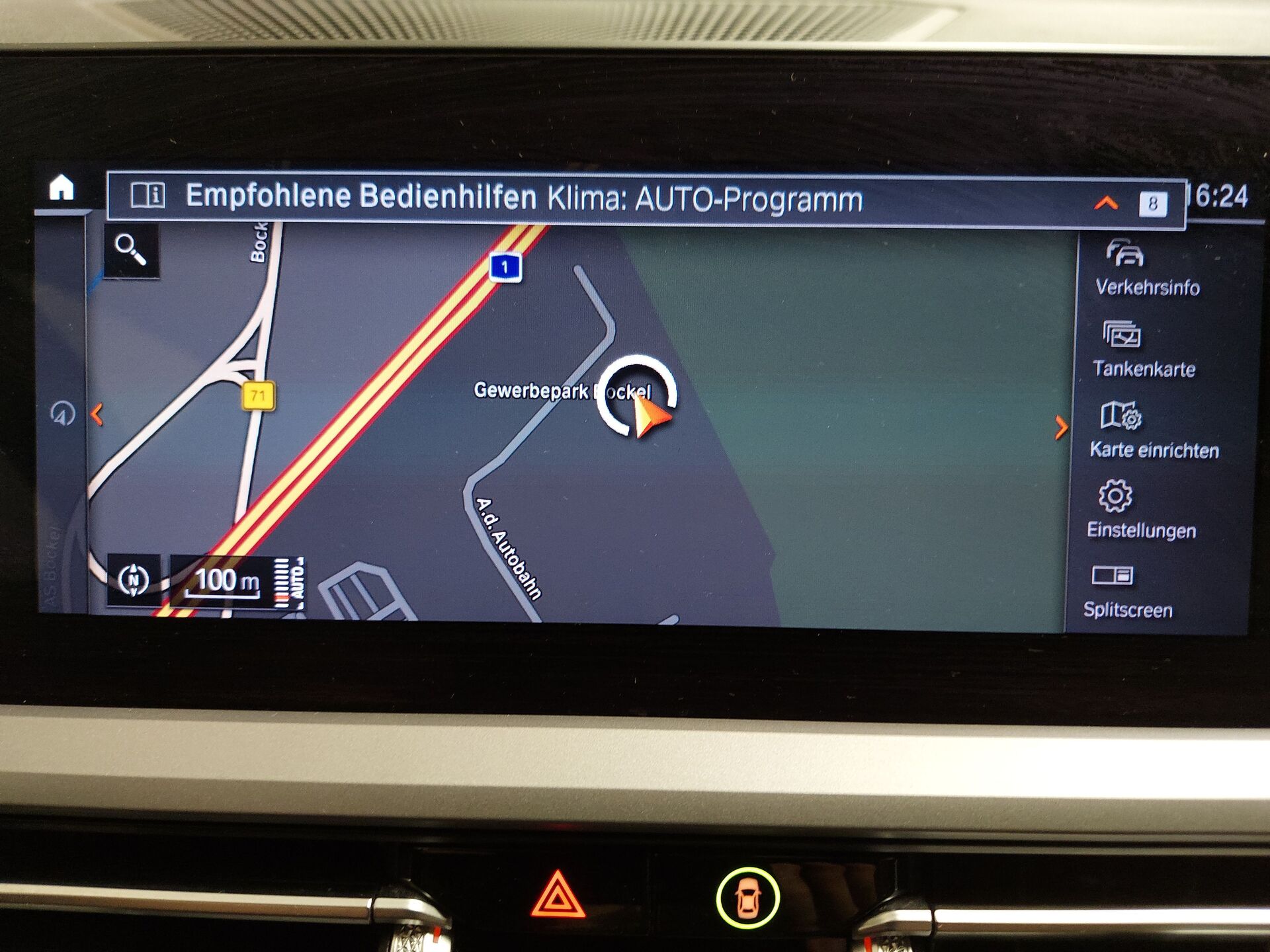 BMW 330i Touring NAVI LED LEDER SHZ PDC 18