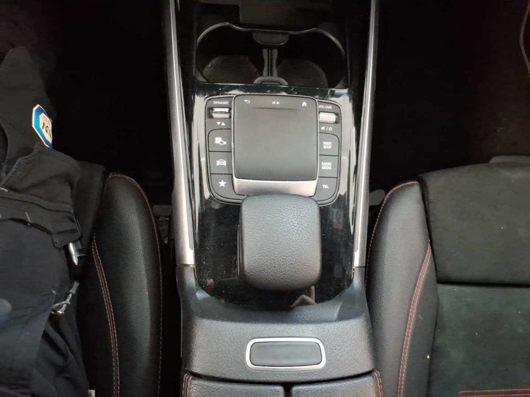 Mercedes-Benz GLB 200 d AMG-Line NAVI KLIMAAUT PANO SHZ PDC 10