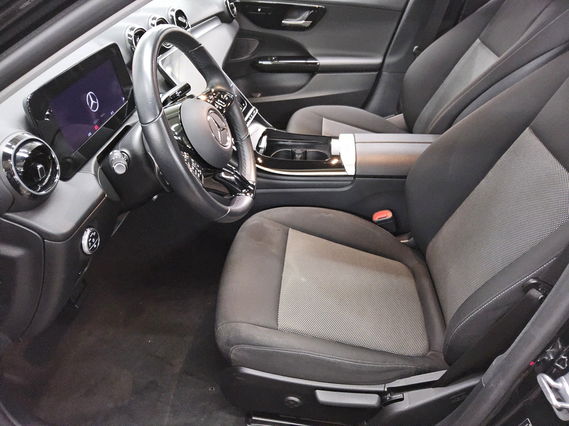 Mercedes-Benz C 220 T d Avantgarde Navi LED AHK Rückfahrkamera 9