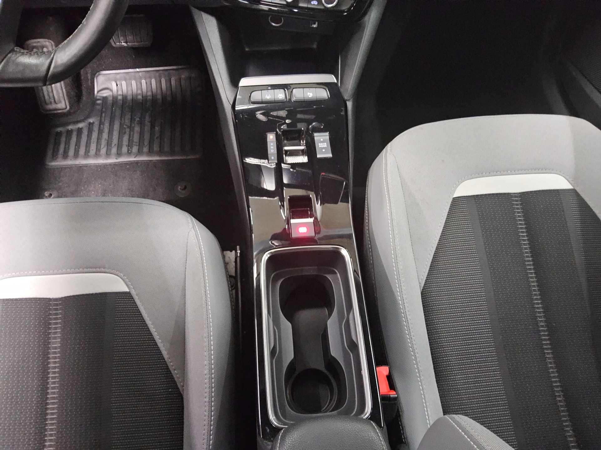 Opel Mokka-e Elegance T-Leder Navi LED RFK  Shz 6