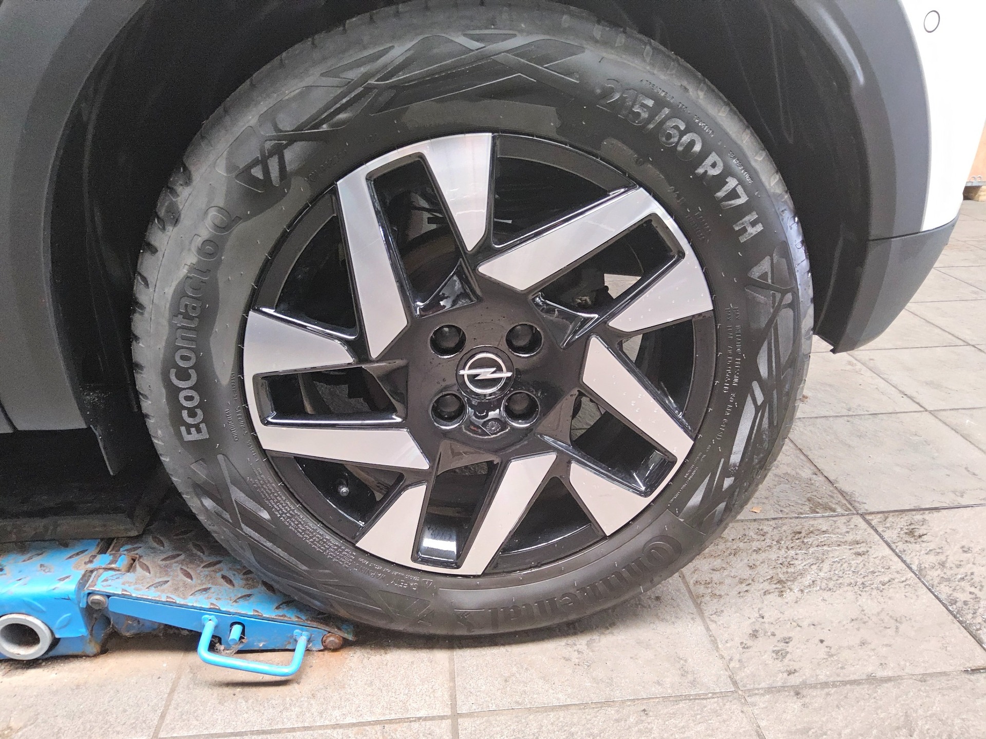 Opel Mokka-e Elegance T-Leder Navi LED RFK  Shz 11