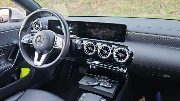 Mercedes-Benz CLA 250 e Progressive Leder NAVI SHZ LED 5