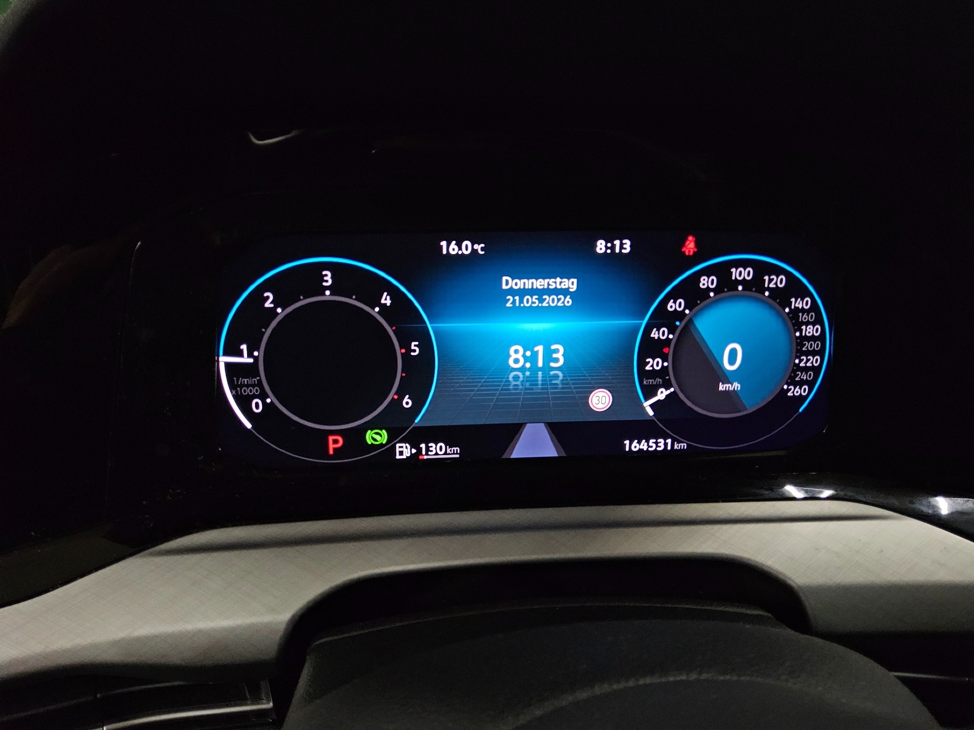 Volkswagen Golf-8 Var. 2.0 TDI Life Navi LED Shz PDC ACC DC 8