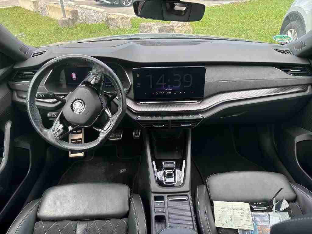 Skoda Octavia Kombi 2.0 TDI T-LEDER NAVI VC LED SPORTSITZE 5