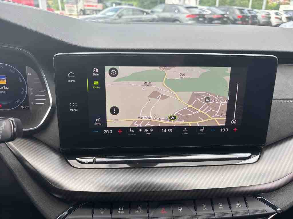 Skoda Octavia Kombi 2.0 TDI T-LEDER NAVI VC LED SPORTSITZE 10