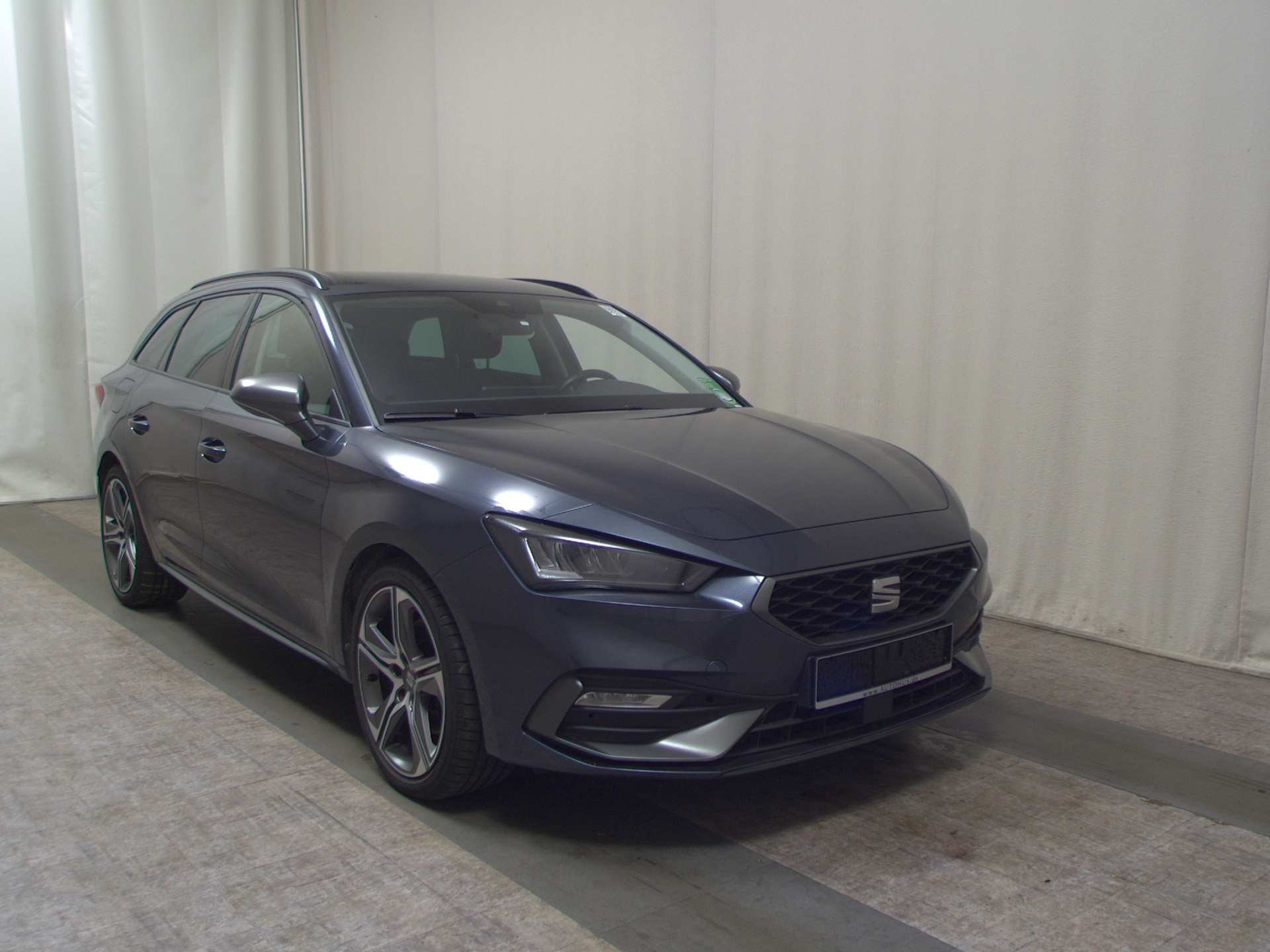 Seat Leon Sportstourer 2.0 TDI FR Navi LED RFK ACC 3