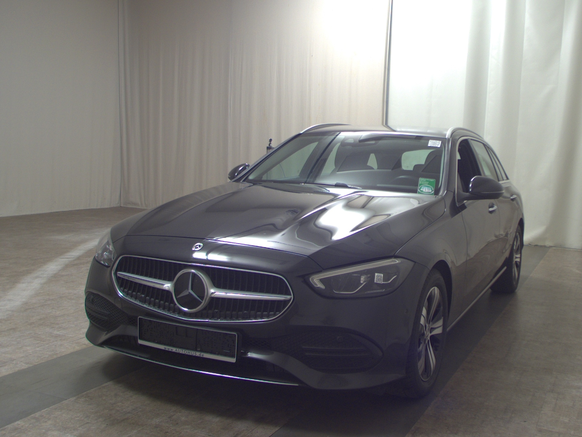 Mercedes-Benz C 200 T d Avantgarde Navi LED MBUX+ RFK SHZ 2