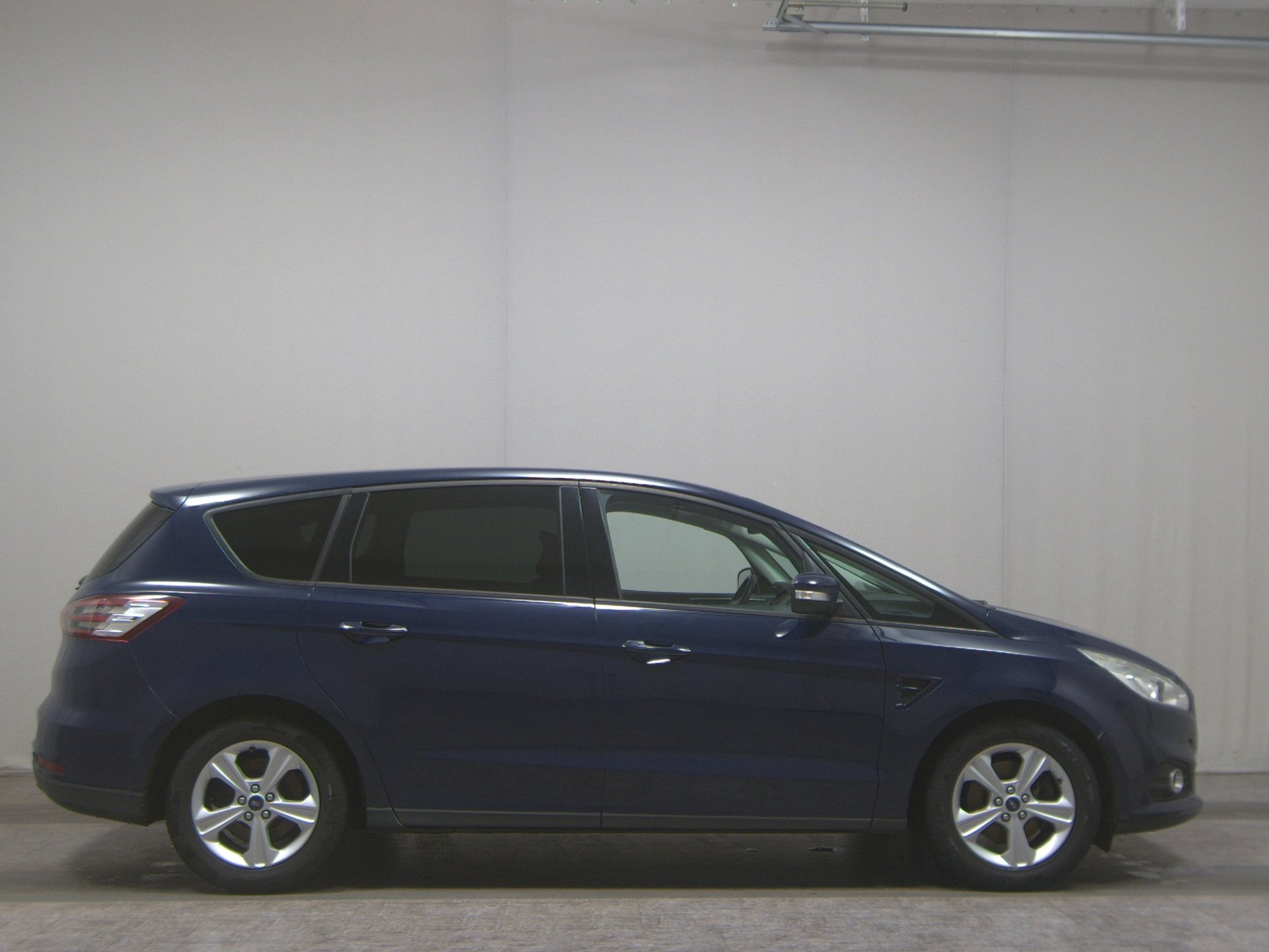 Ford S-Max 2.0 TDCi Business AHK Navi SHz PDC