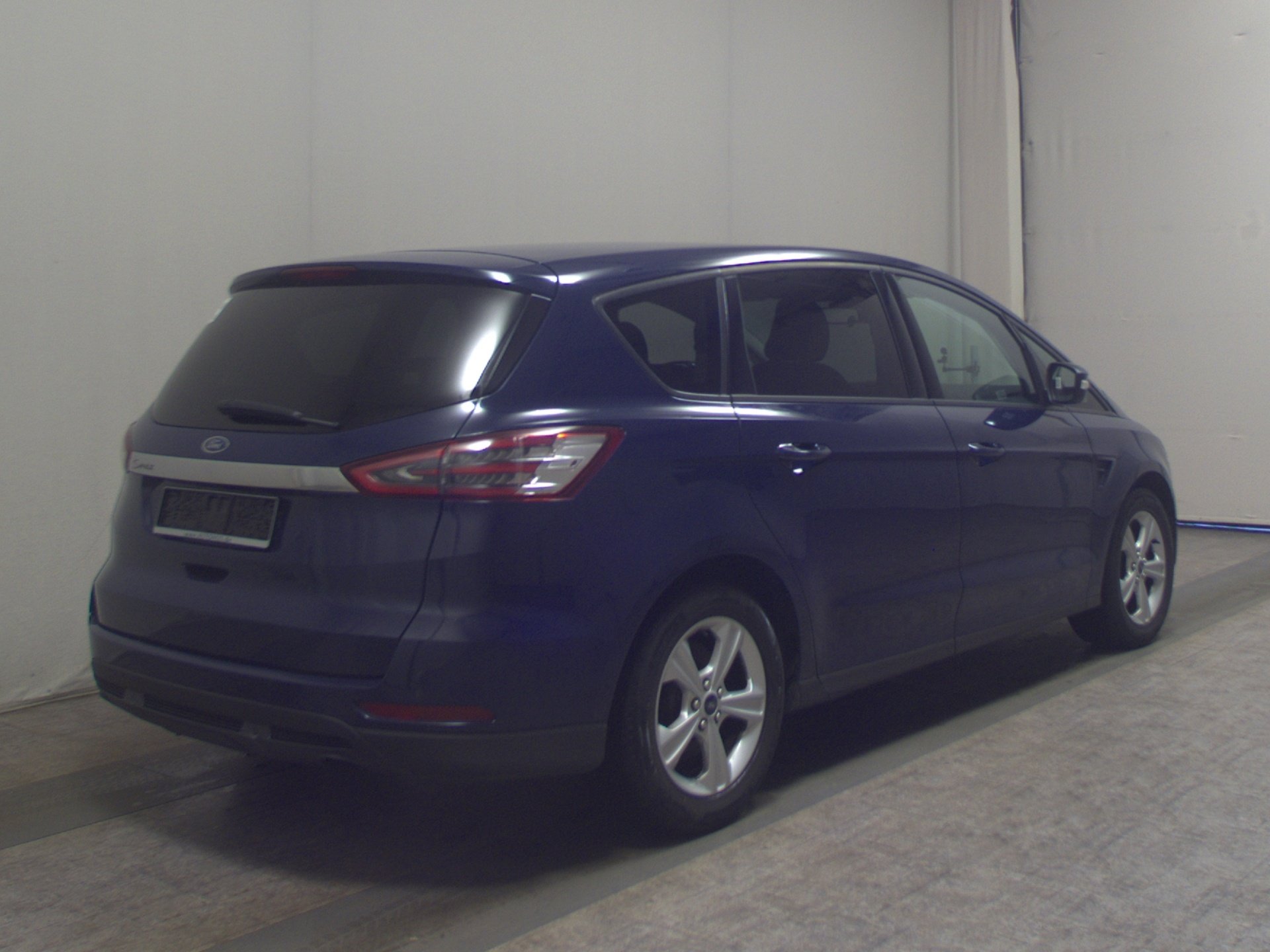 Ford S-Max 2.0 TDCi Business AHK Navi SHz PDC 4
