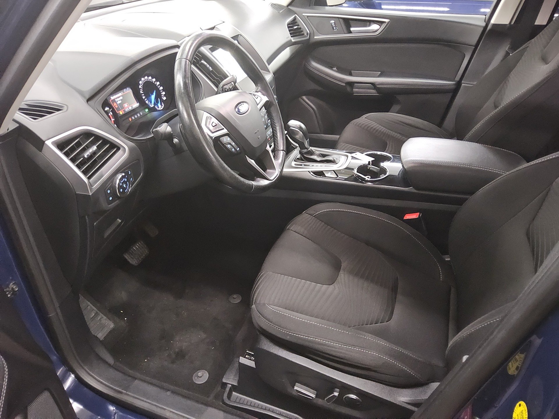 Ford S-Max 2.0 TDCi Business AHK Navi SHz PDC 8