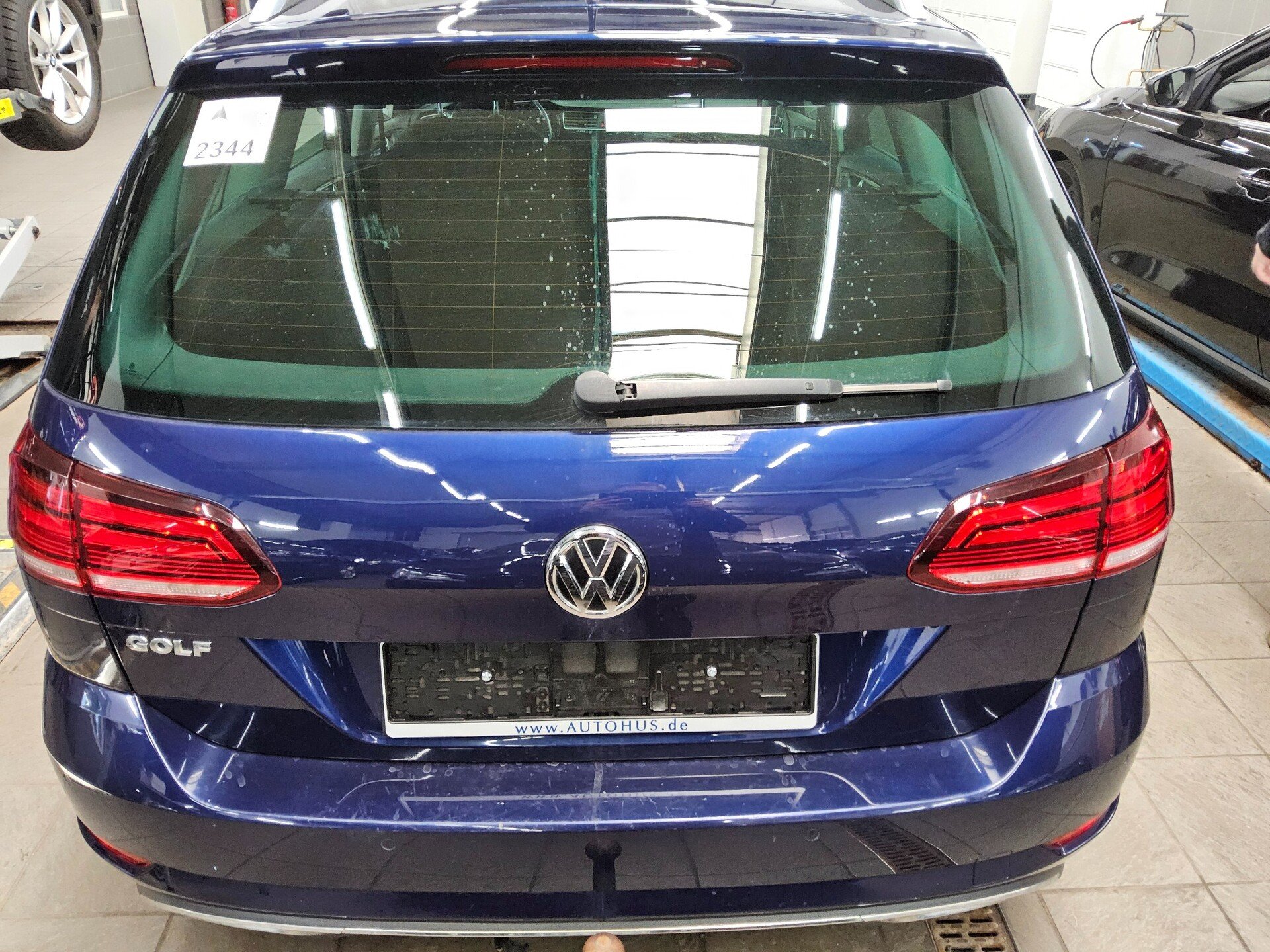 Volkswagen Golf-7 Var. 2.0 TDI Highline DSG AHK ACC RfK 11