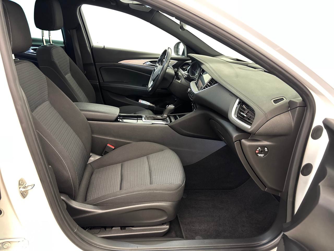 Opel Insignia ST 2.0 D Elegance NAVI LED SHZ HUD Ultimate 7