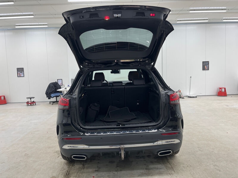Mercedes-Benz GLA 250 e AMG-Line NAVI KLIMAAUT SHZ RFK LED 9