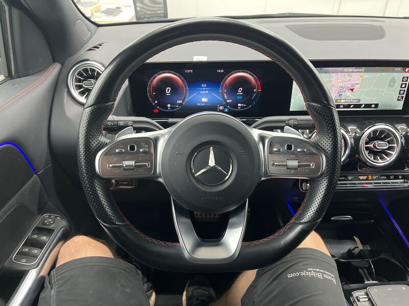 Mercedes-Benz GLA 250 e AMG-Line NAVI KLIMAAUT SHZ RFK LED 7