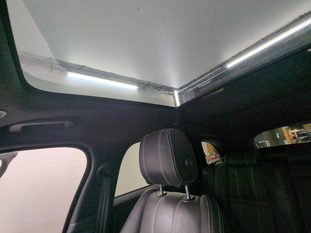 Land Rover Range Rover Velar D200 R-Dynamic Leder Navi LED Pano 10