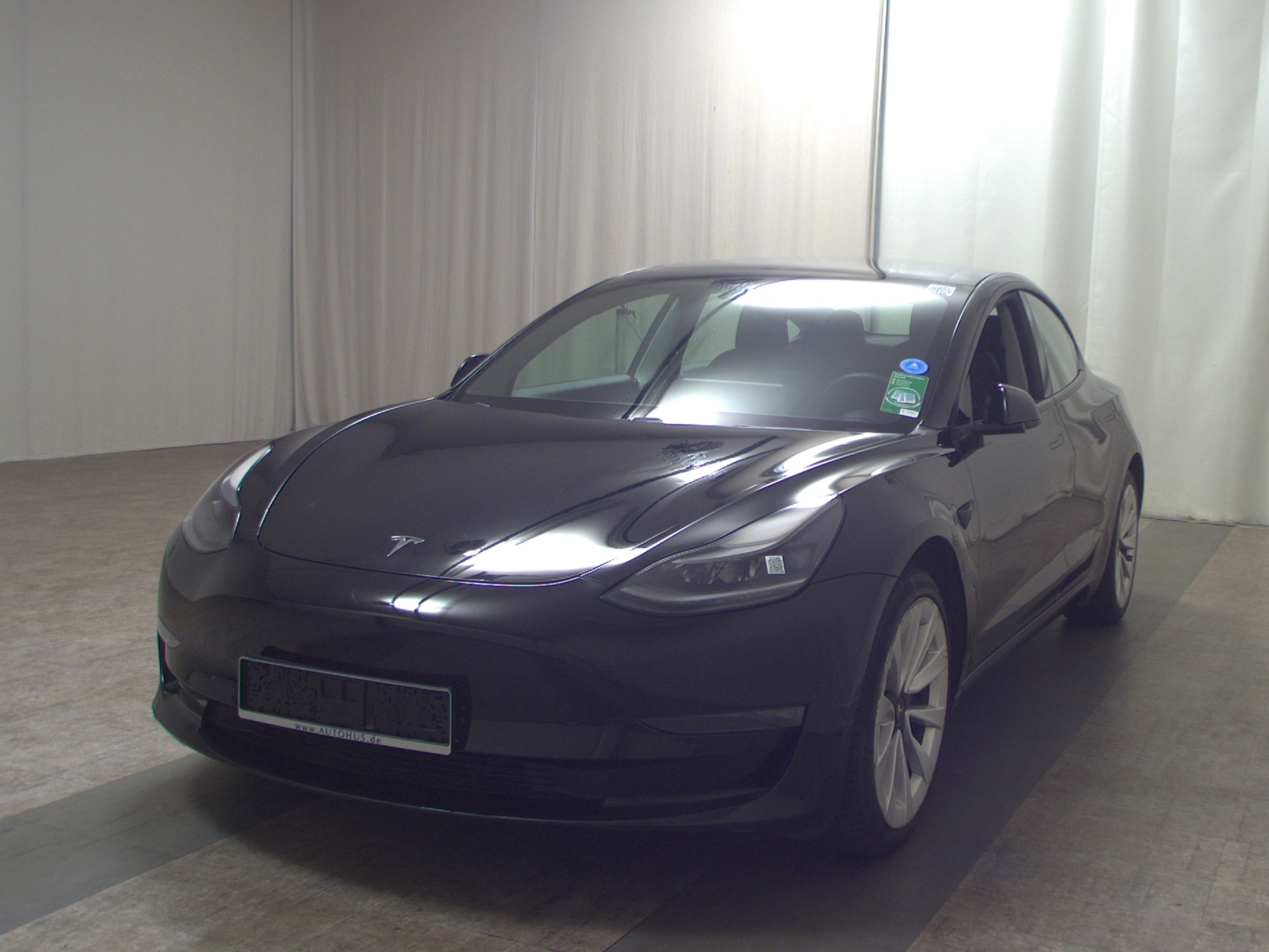Tesla Model 3 Long Range AWD Leder Navi ACC RfK 4xShz 2