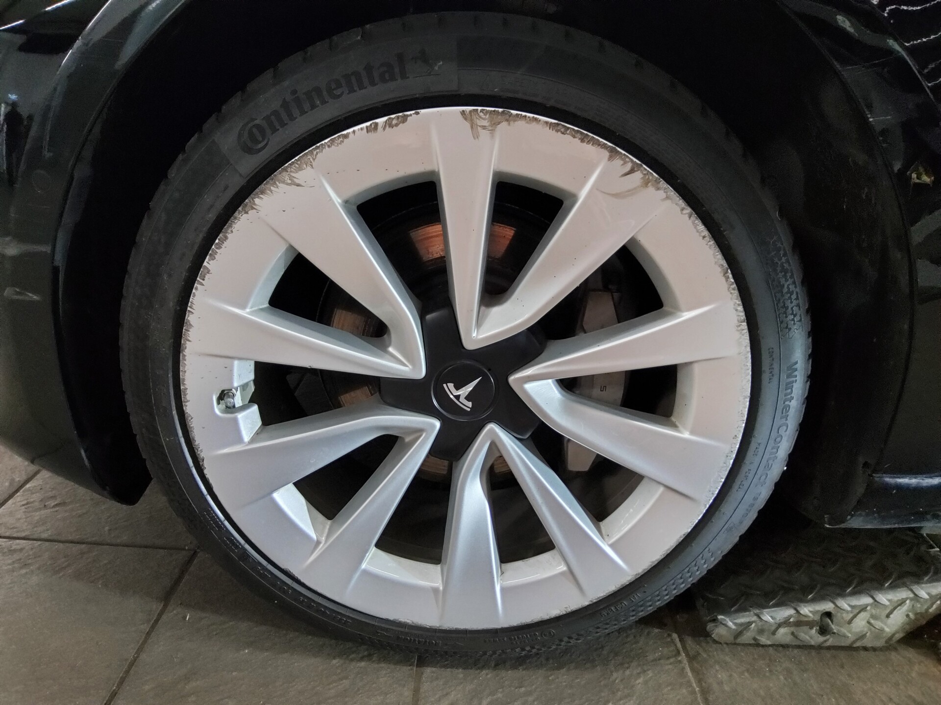 Tesla Model 3 Long Range AWD Leder Navi ACC RfK 4xShz 10