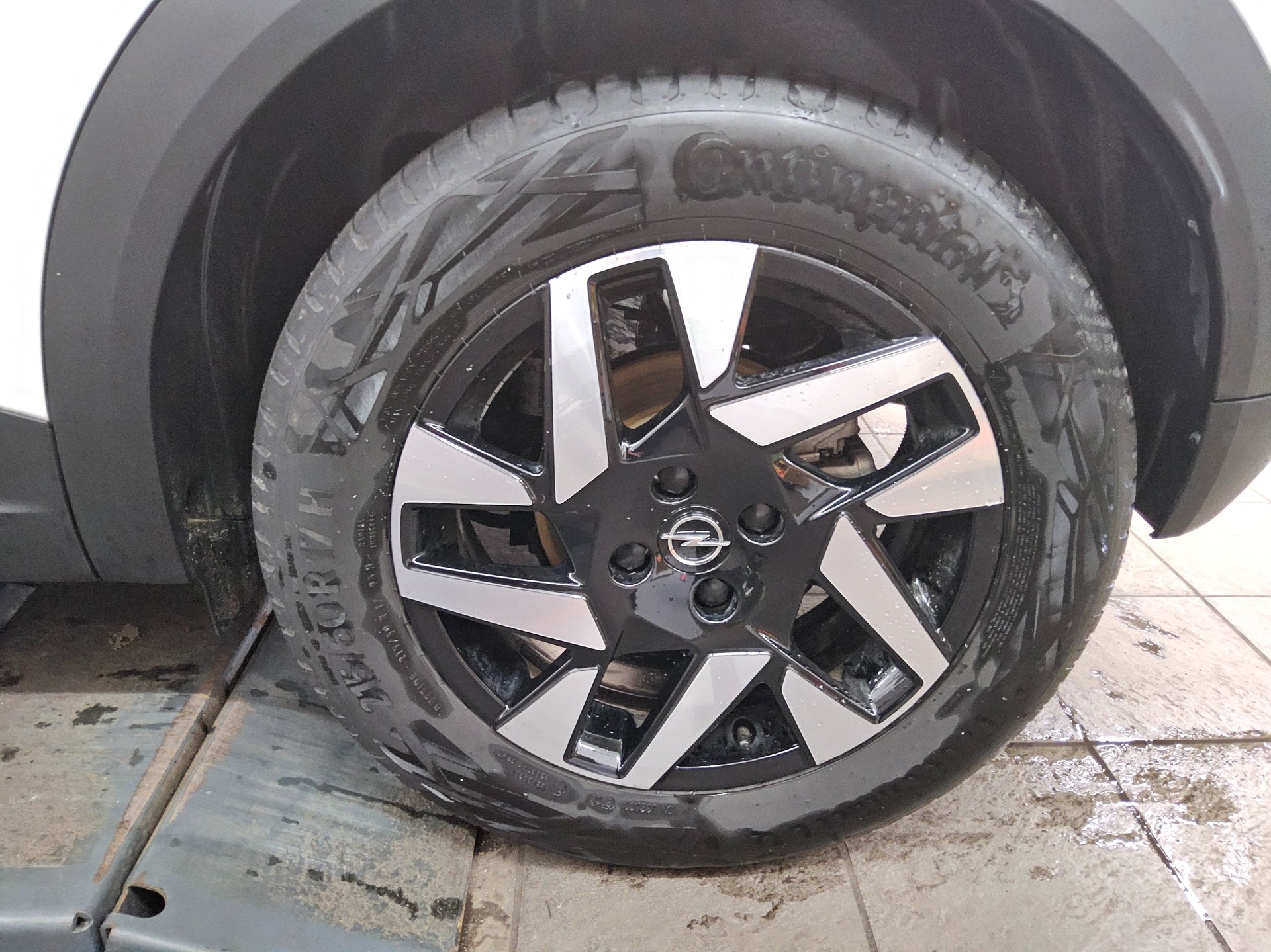 Opel Mokka-e Elegance T-Leder Navi LED RFK 180° Shz 11