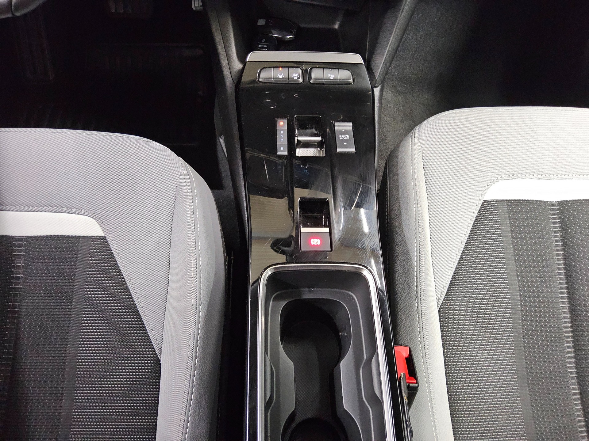 Opel Mokka-e Elegance T-Leder Navi LED RFK 180° Shz 6