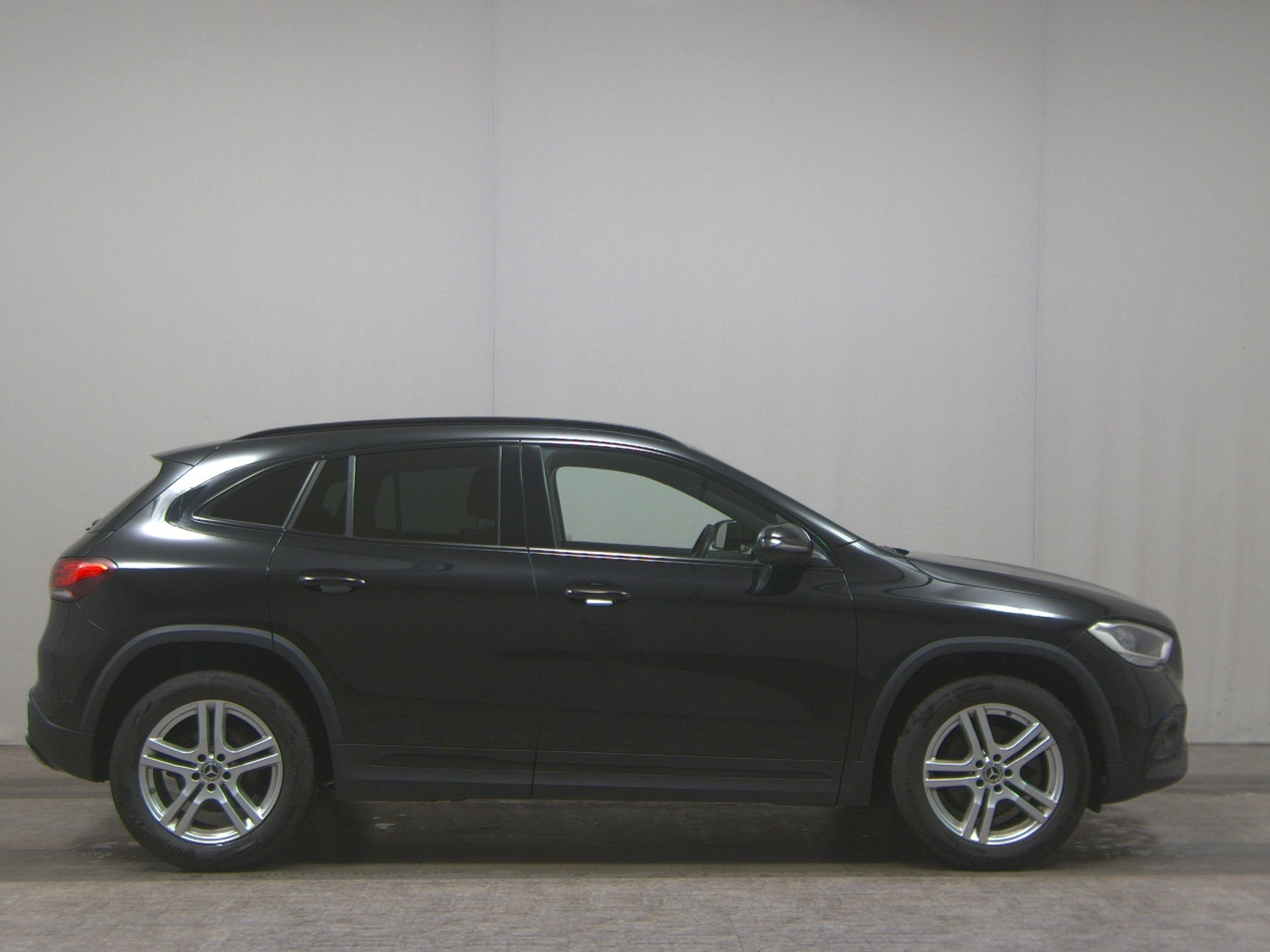 Mercedes-Benz GLA 200 d Progressive T-Leder Navi Sound AHK