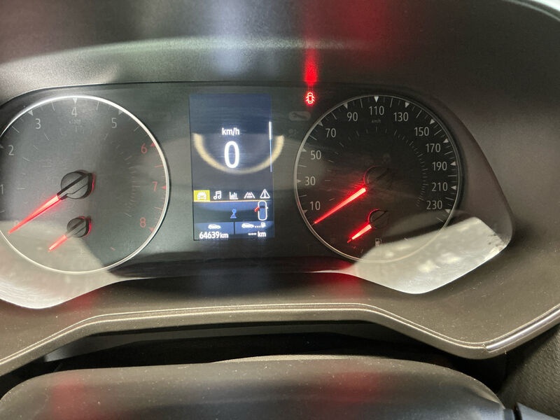 Renault Clio 1.0 LED Shz 11