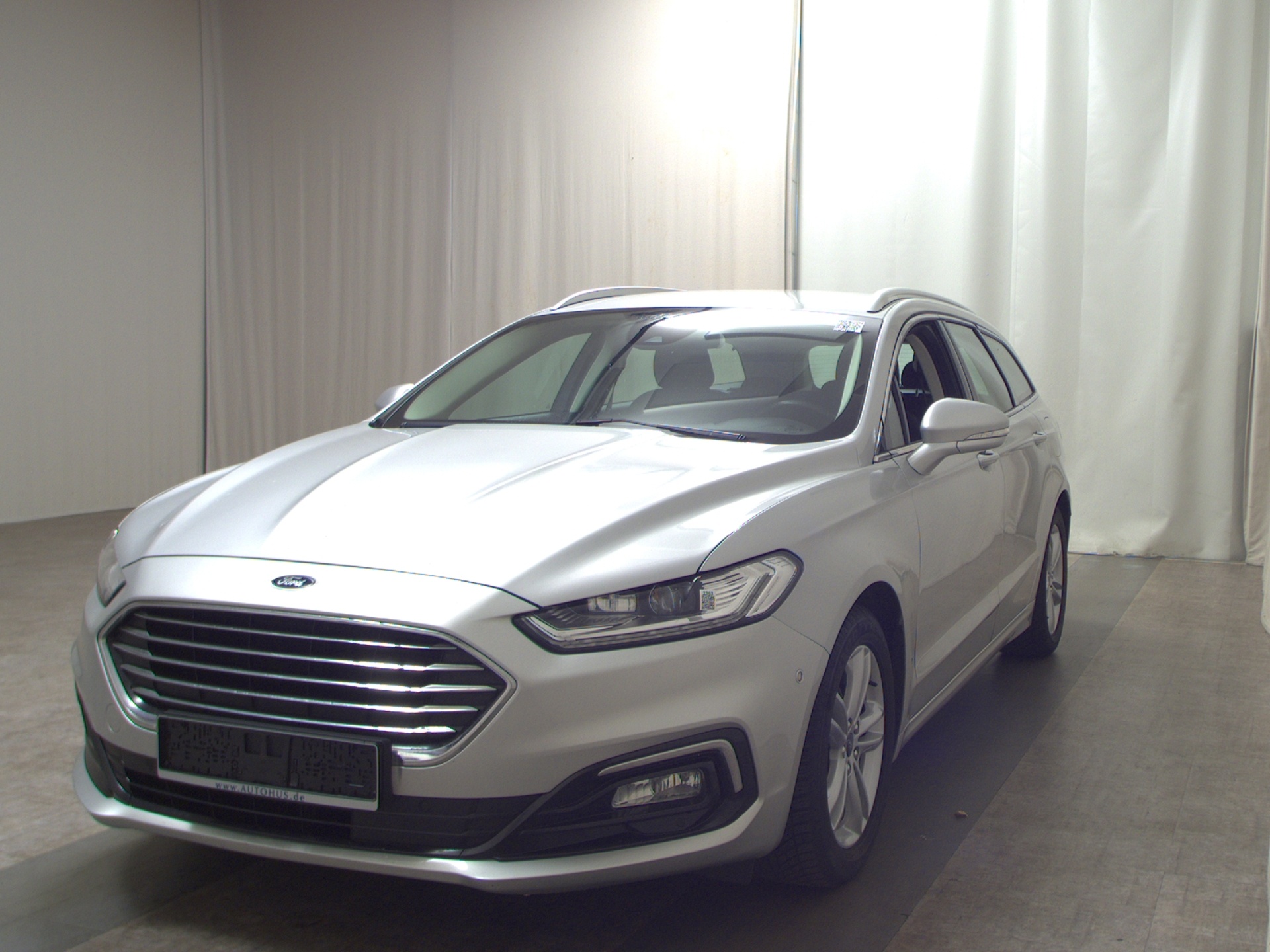 Ford Mondeo Turnier Navi LED AHK 2