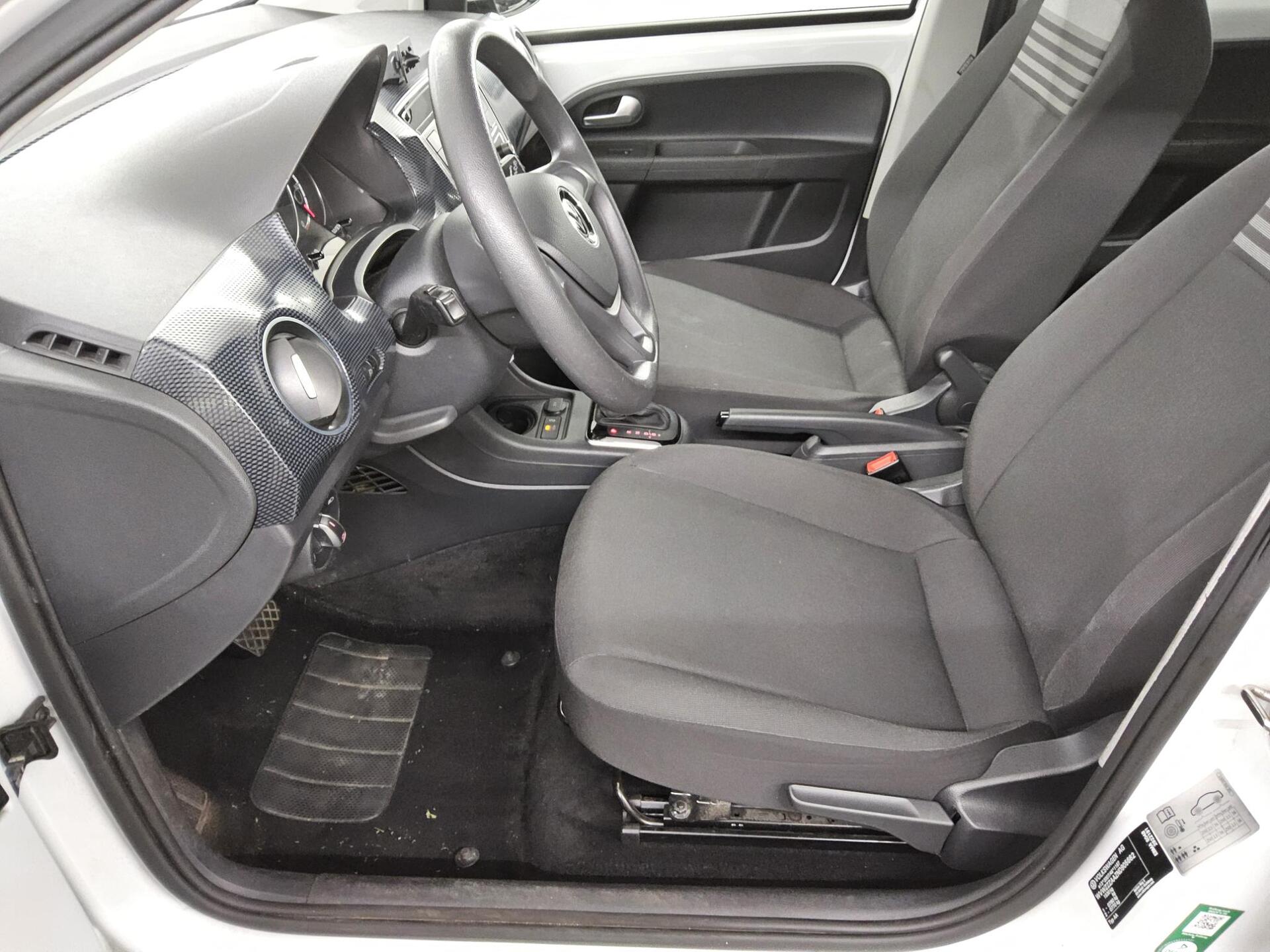 Volkswagen e-up! Rückfahrkamera PDC Shz DAB+ Tempomat 8