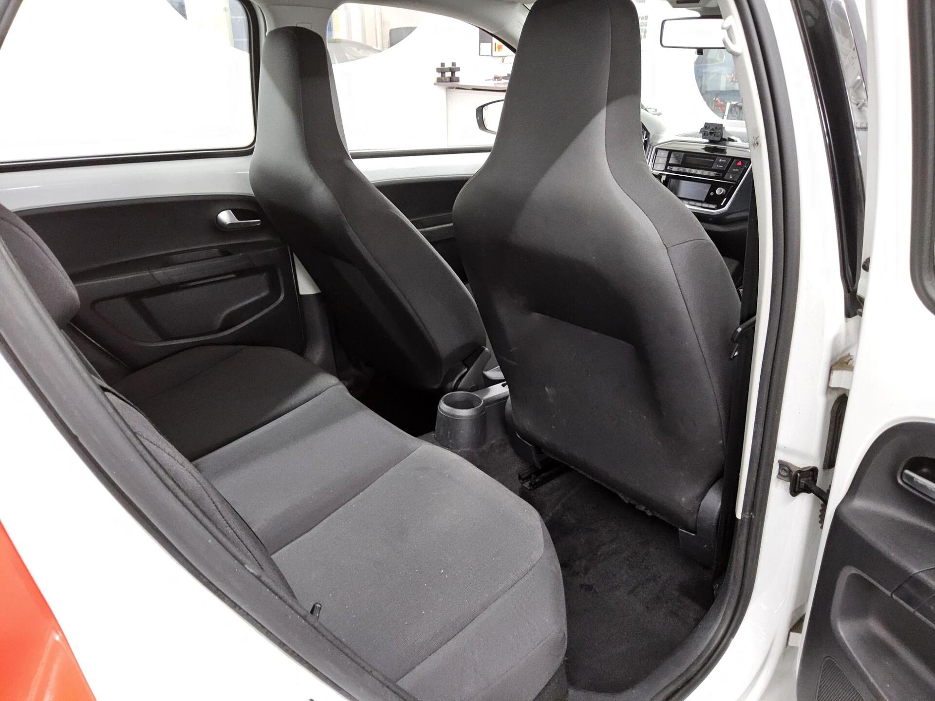 Volkswagen e-up! Rückfahrkamera PDC Shz DAB+ Tempomat 13