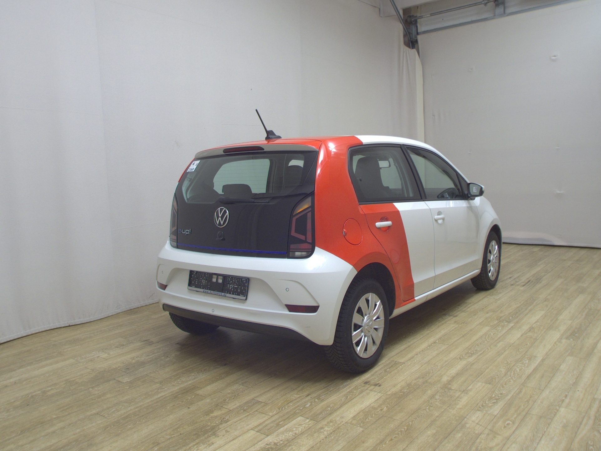 Volkswagen e-up! Rückfahrkamera PDC Shz DAB+ Tempomat 4