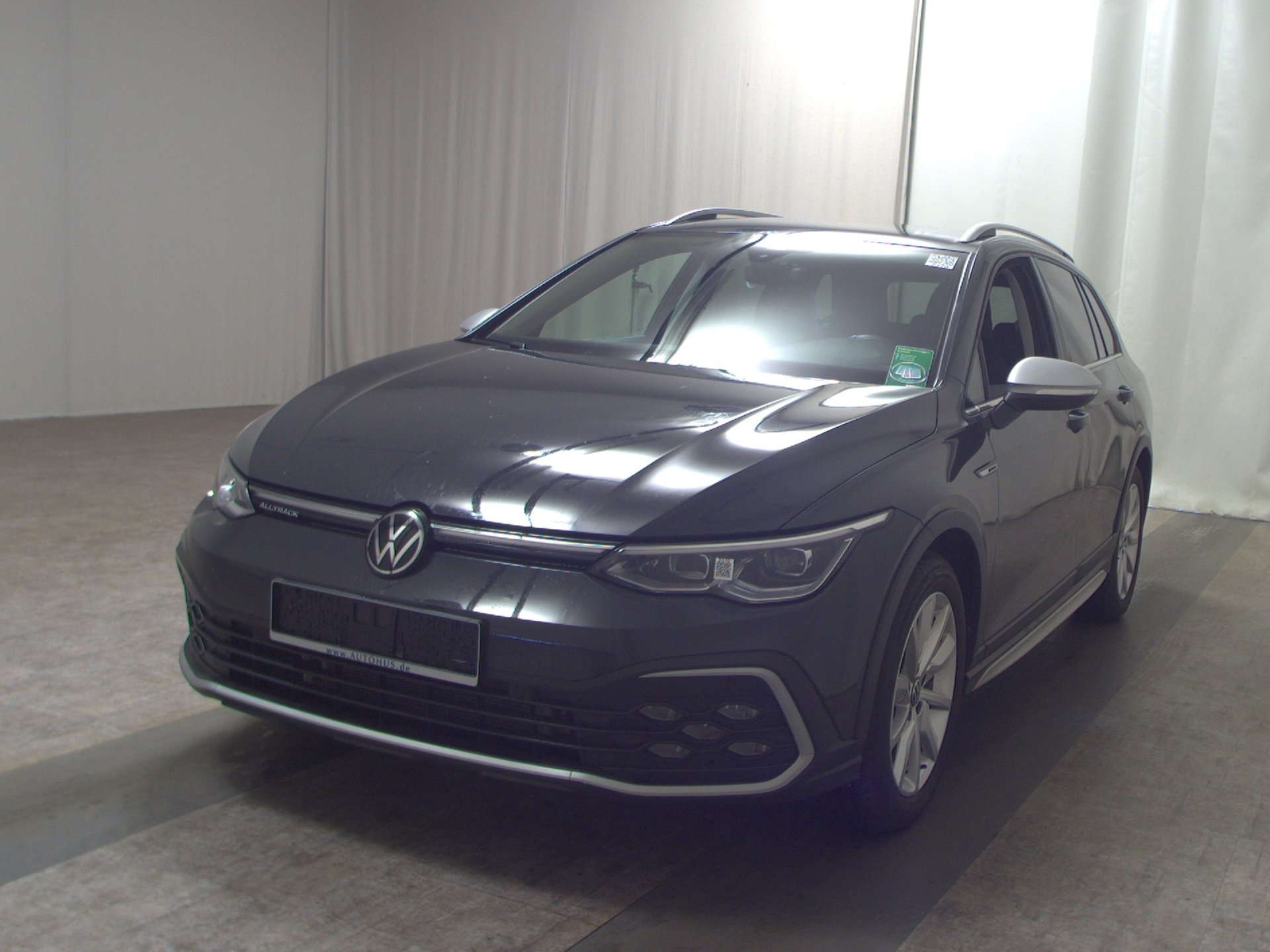 Volkswagen Golf-8 Alltrack 2.0 TDI 4M Navi DC AHK ACC 2