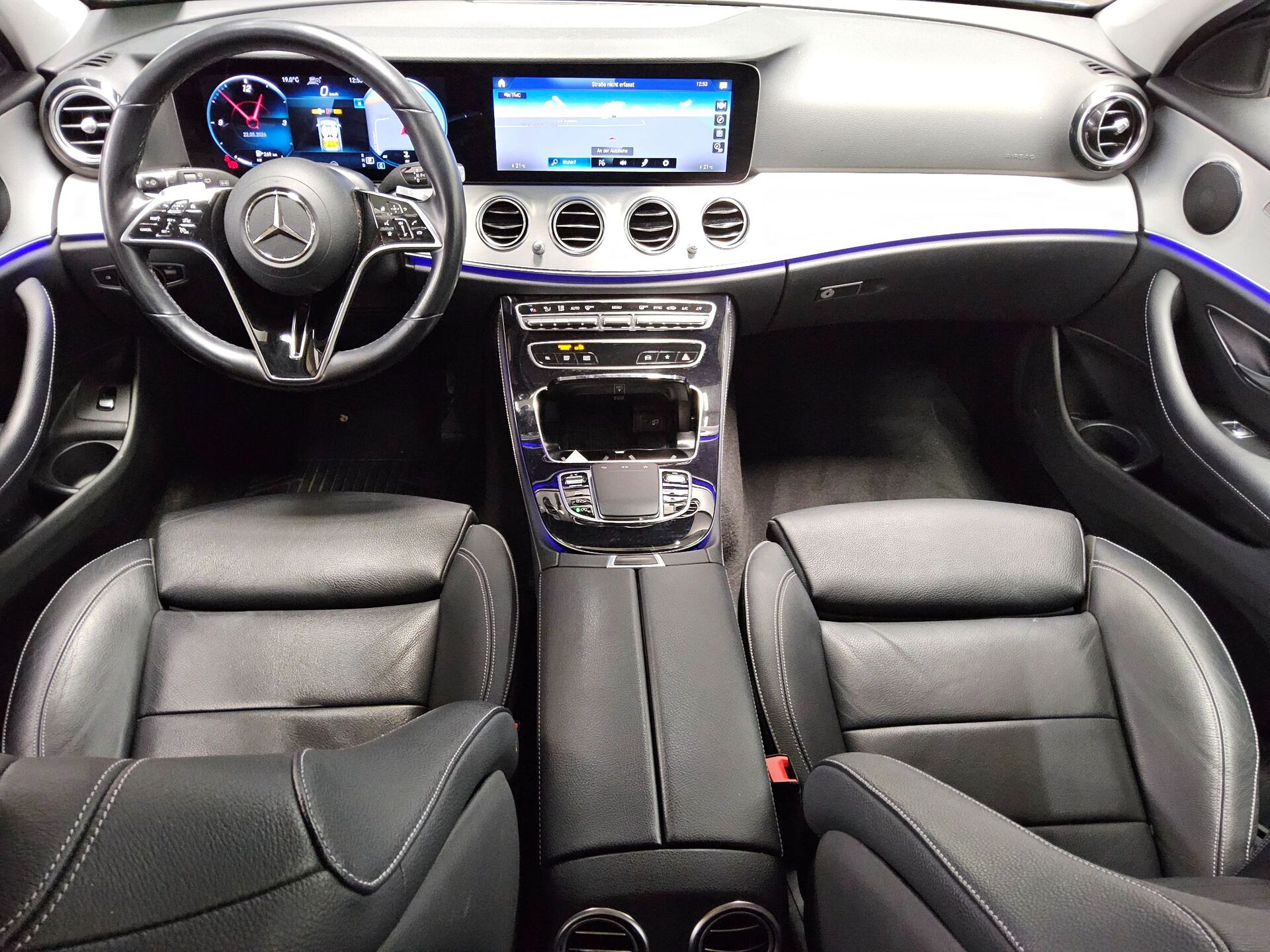 Mercedes-Benz E 220 T d 4M Avantgarde Leder Navi Widescr. RFK 5