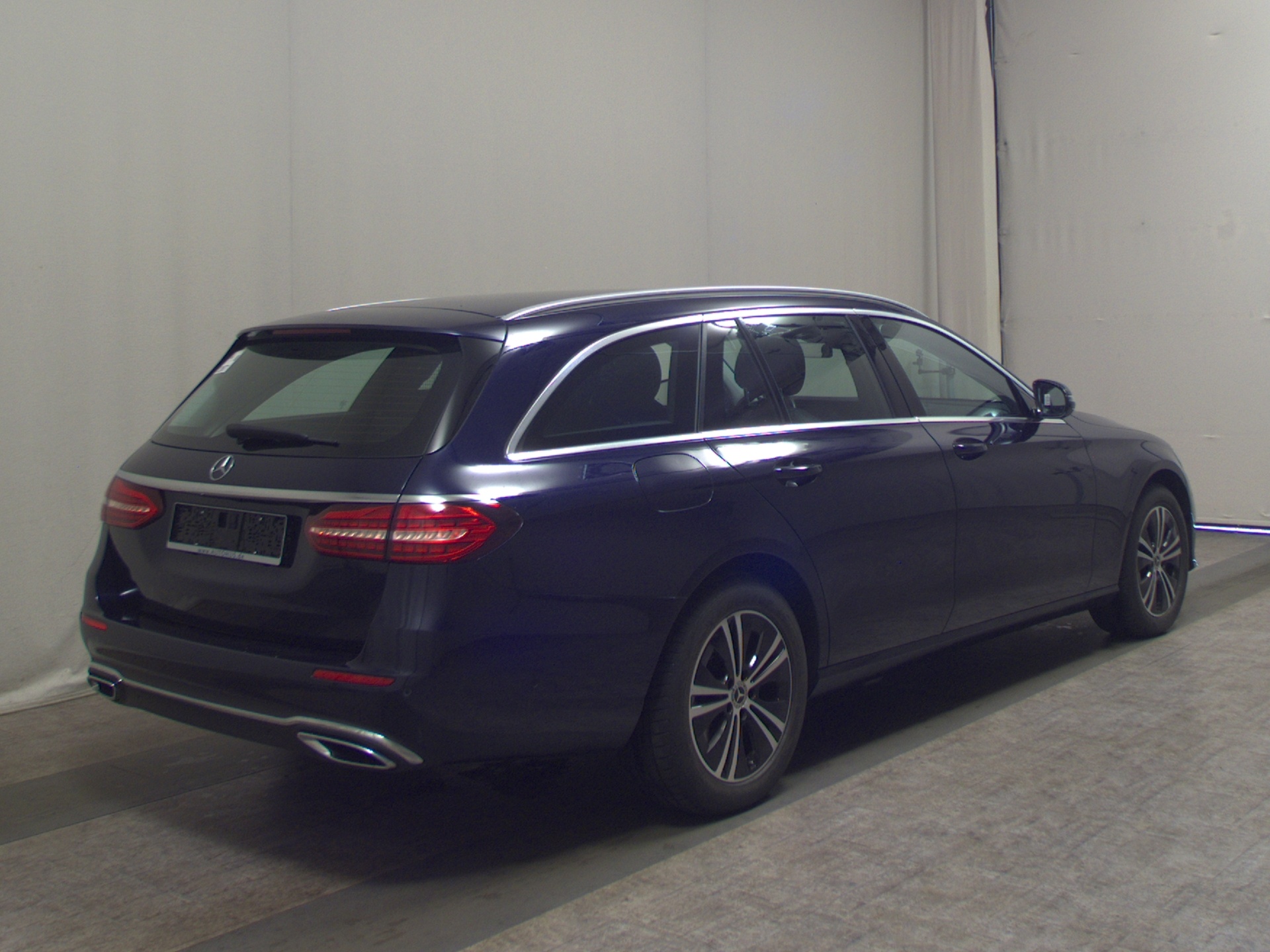 Mercedes-Benz E 220 T d 4M Avantgarde Leder Navi Widescr. RFK 4