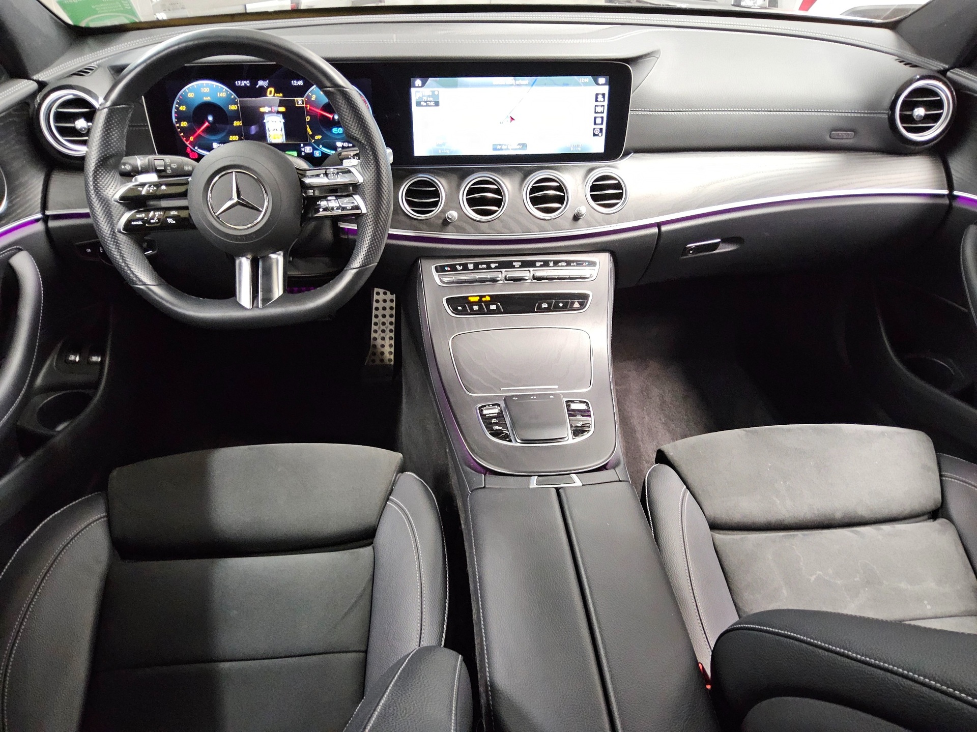 Mercedes-Benz E 300 T e AMG-Line Navi LED AHK RFK Distronic+ 5