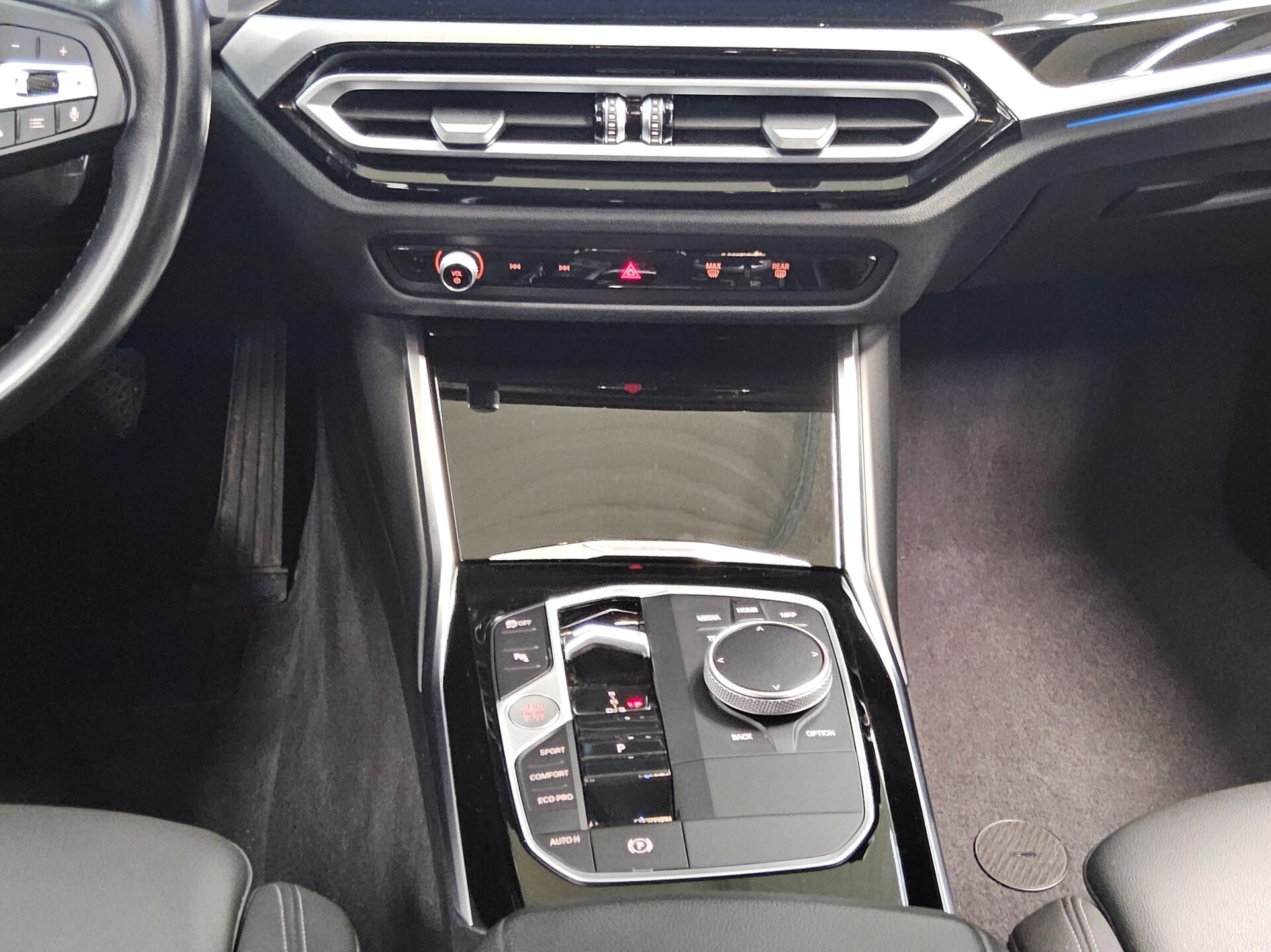 BMW 318dA Touring T-Leder Navi LED ACC 6