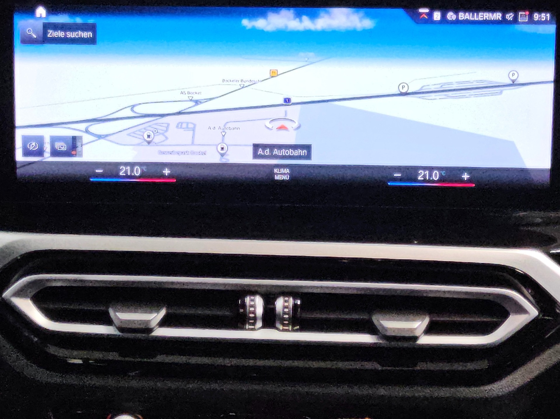 BMW 318dA Touring T-Leder Navi LED ACC 7