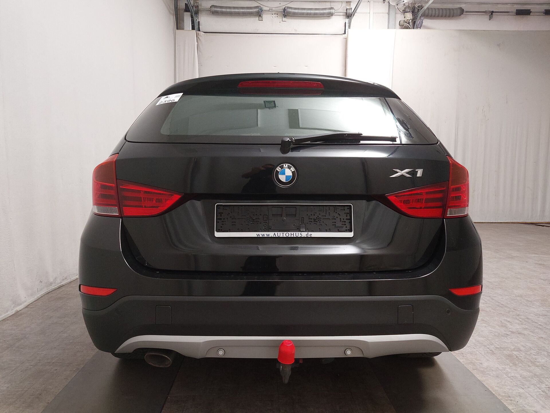 BMW X1 sDrive18d Navi AHK 6