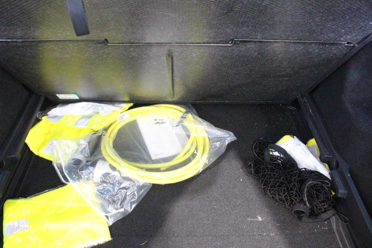 Volkswagen ID.4 Pro Performance NAVI LED PDC AHK 12
