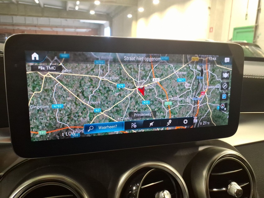 Mercedes-Benz GLC 300 de AHK 8