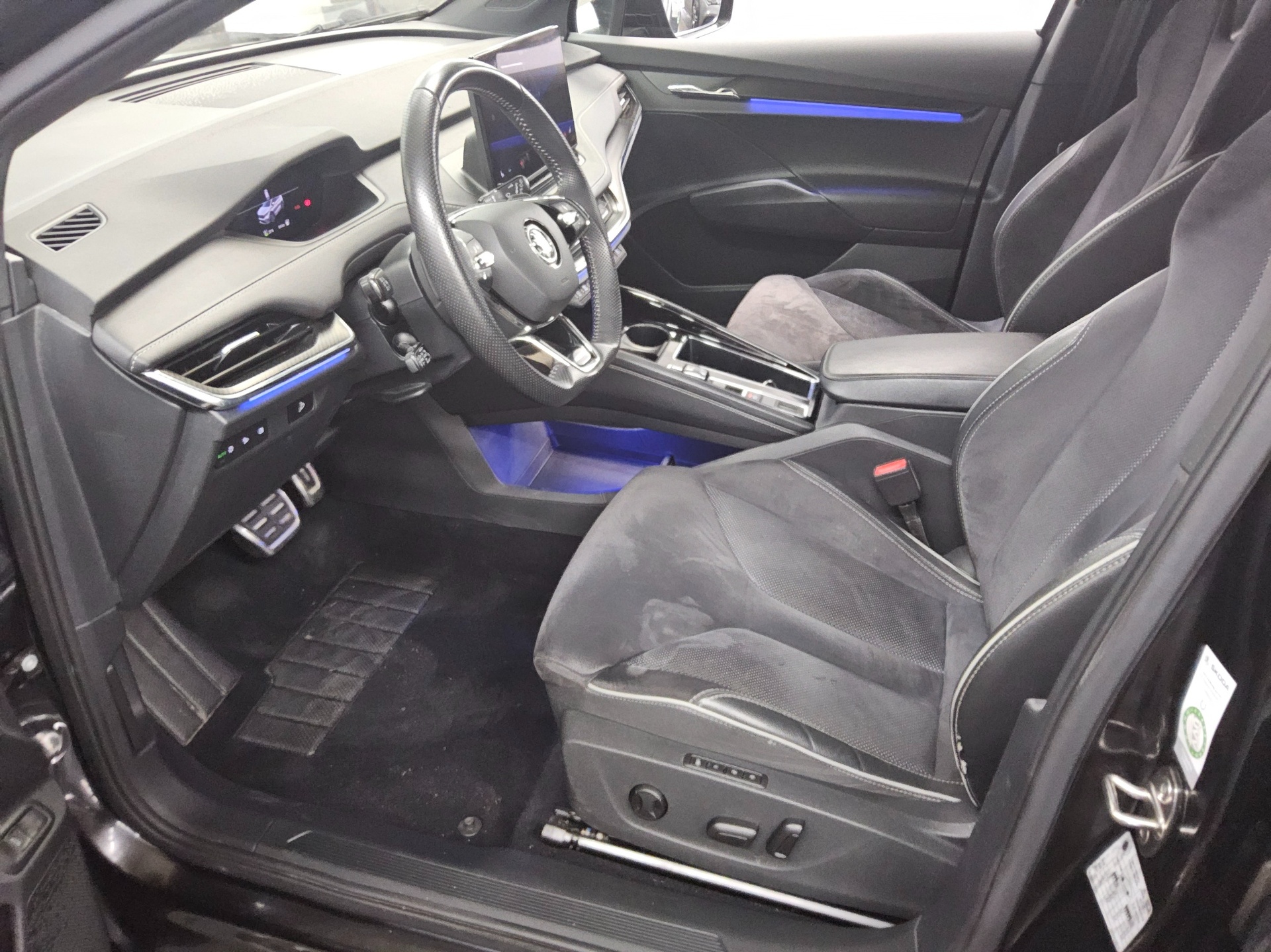 Skoda Enyaq iV 80 SportLine Navi LED Shz T-Leder 9