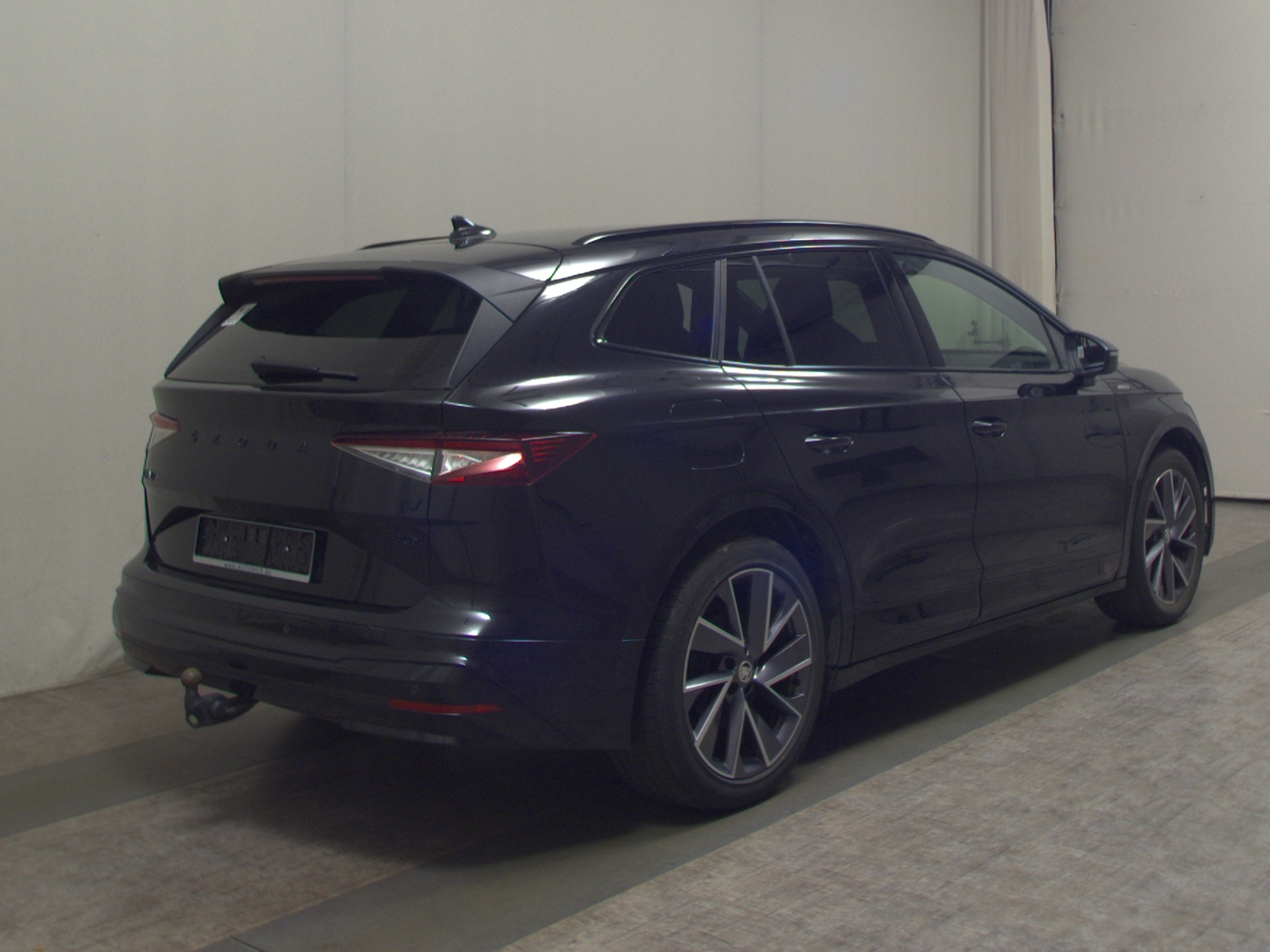 Skoda Enyaq iV 80 SportLine Navi LED Shz T-Leder 4
