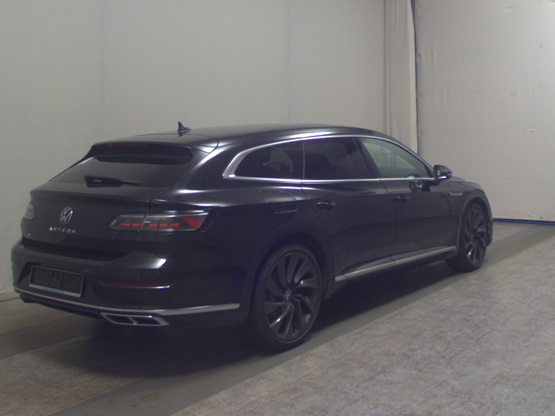 Volkswagen Arteon SB 2.0 TDI R-Line Navi LED DCC AID Pano 4