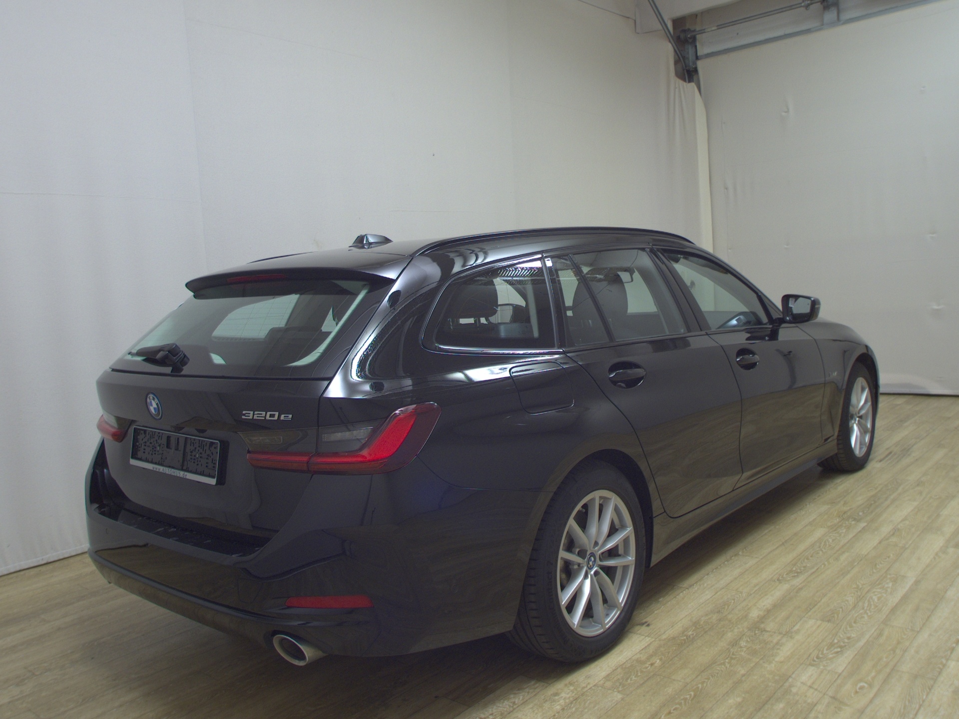 BMW 320 Touring PANO CURVED KAMERA 4