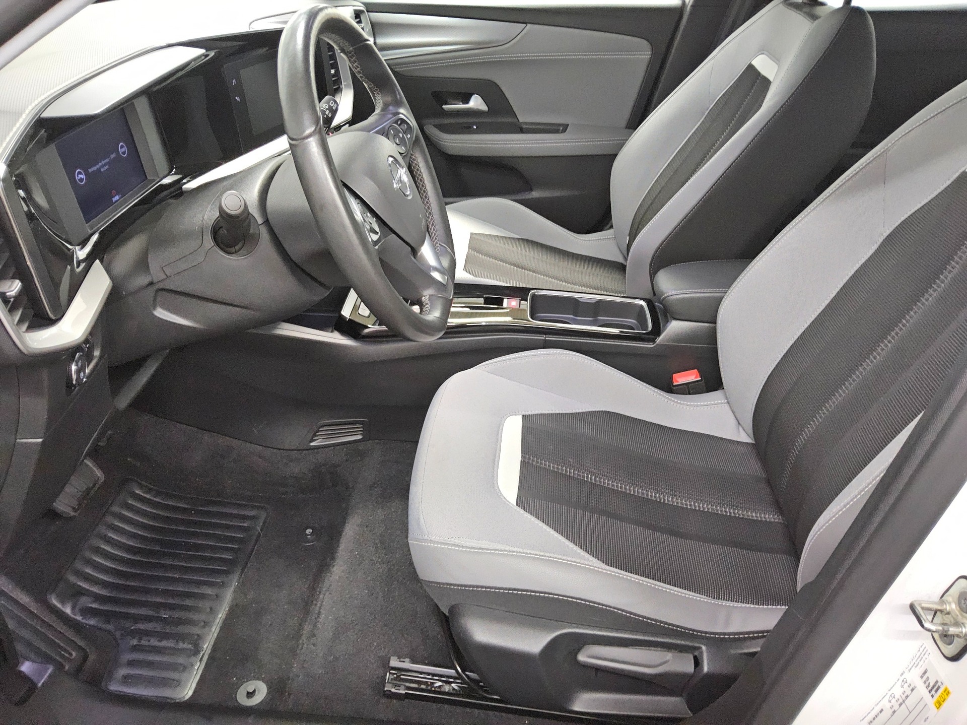 Opel Mokka-e Elegance T-Leder Navi LED RfK Shz 9