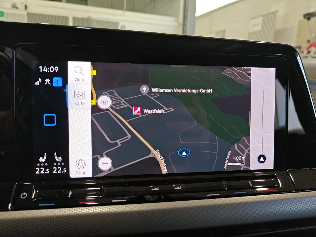 Volkswagen Golf-8 Var. 2.0 TDI Active NAVI LED PANO HuD SHZ 8