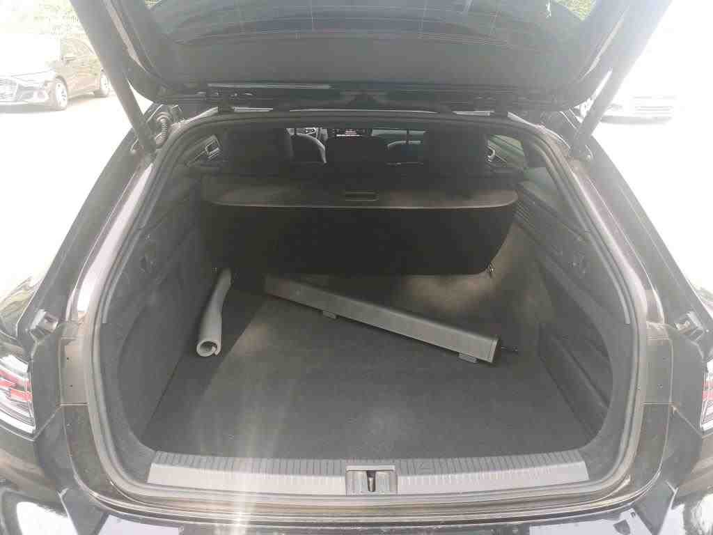 Volkswagen Arteon 1.4 TSI e Elegance NAVI SHZ ACC DC LEDER 10