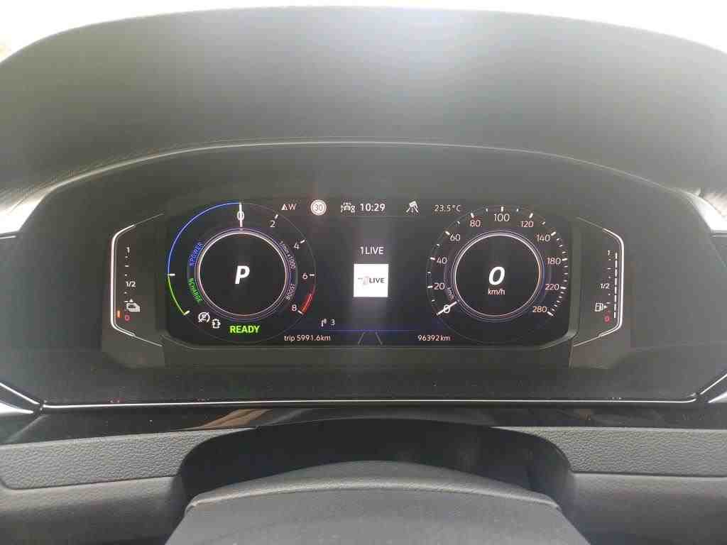 Volkswagen Arteon 1.4 TSI e Elegance NAVI SHZ ACC DC LEDER 6