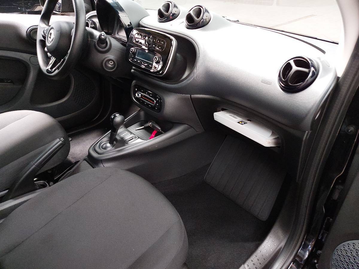 Smart ForTwo coupé EQ KLIMAAUT 18